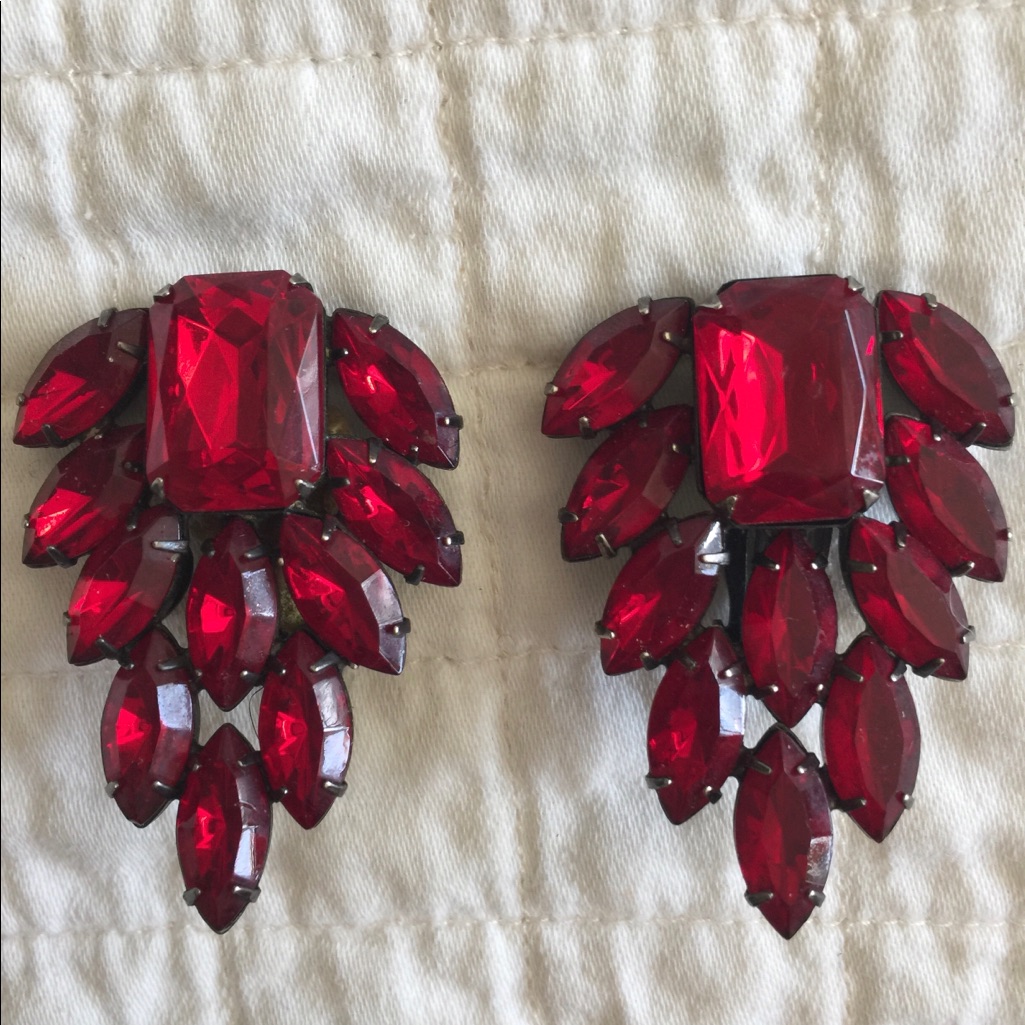 Vtg Thelma Deutsch Red Jeweled Clip Earrings